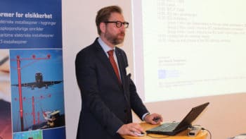 Jan-Henrik Tiedemann fra IEC Central Office i Genève