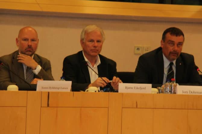 Bjarne Eikefjord på møte i EU-kommisjonen