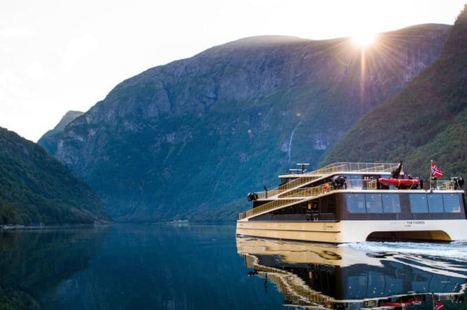 Future of the Fjords, Brødrene AA